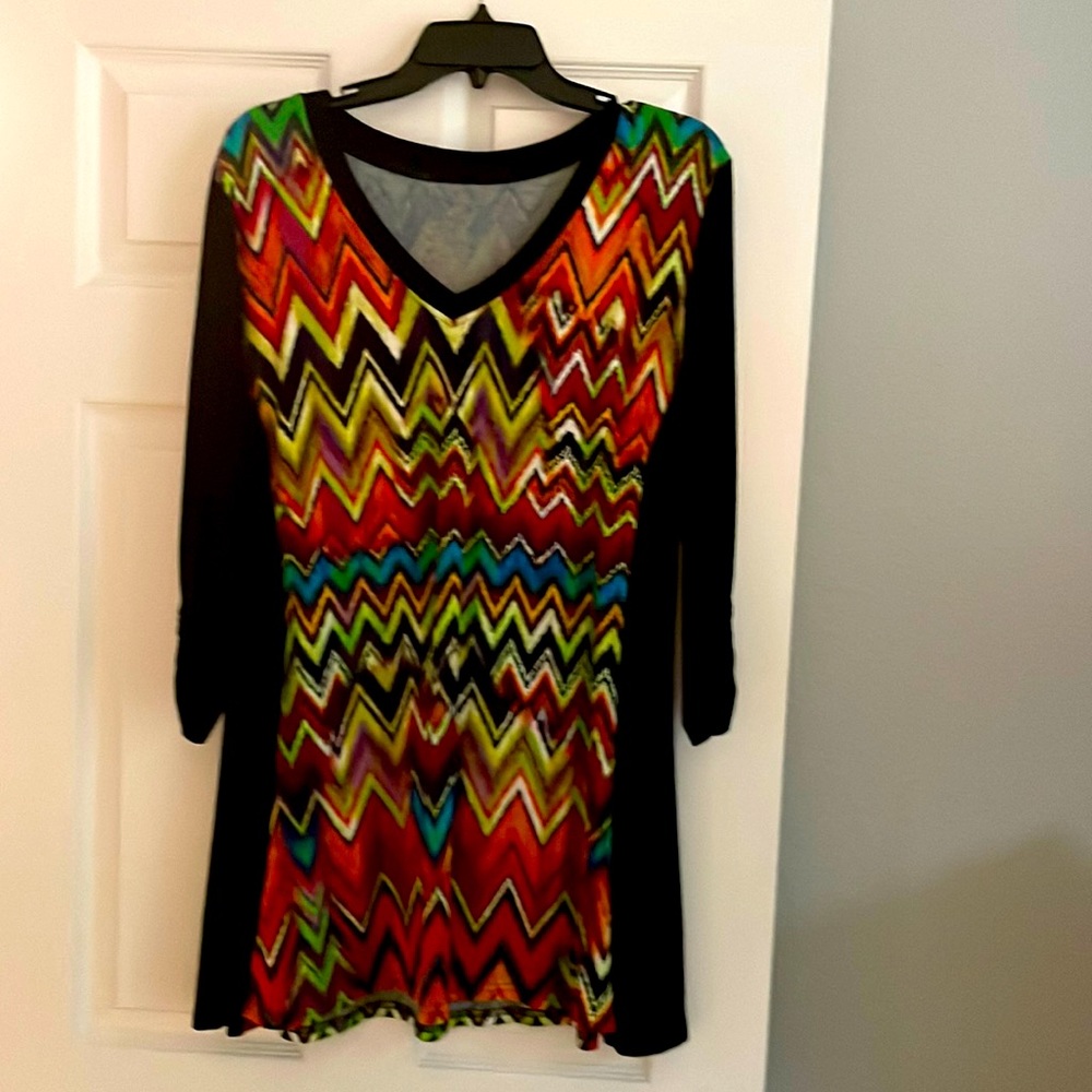 Cute southwestern print casual long top!